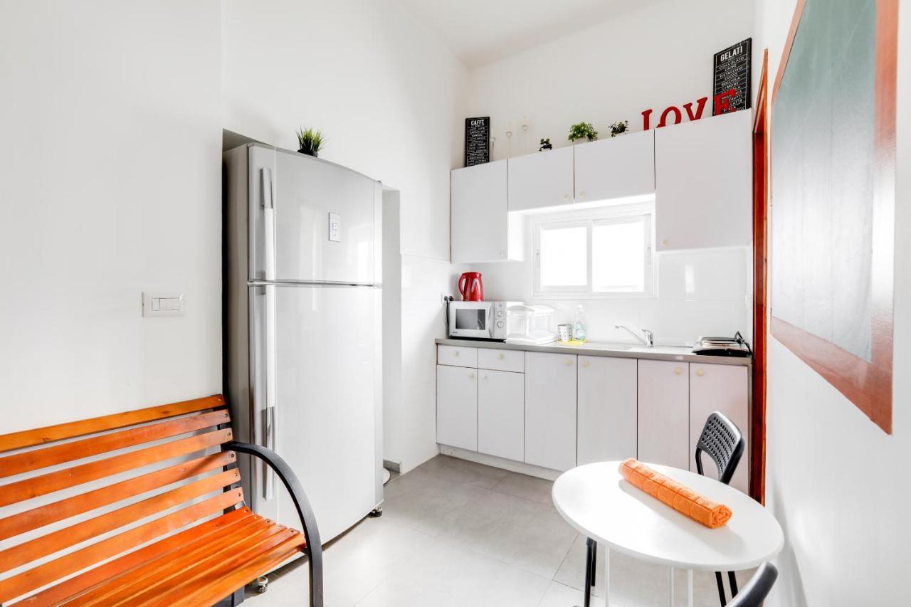 Nice studios on Ben Yehuda str Tel Aviv Exterior foto